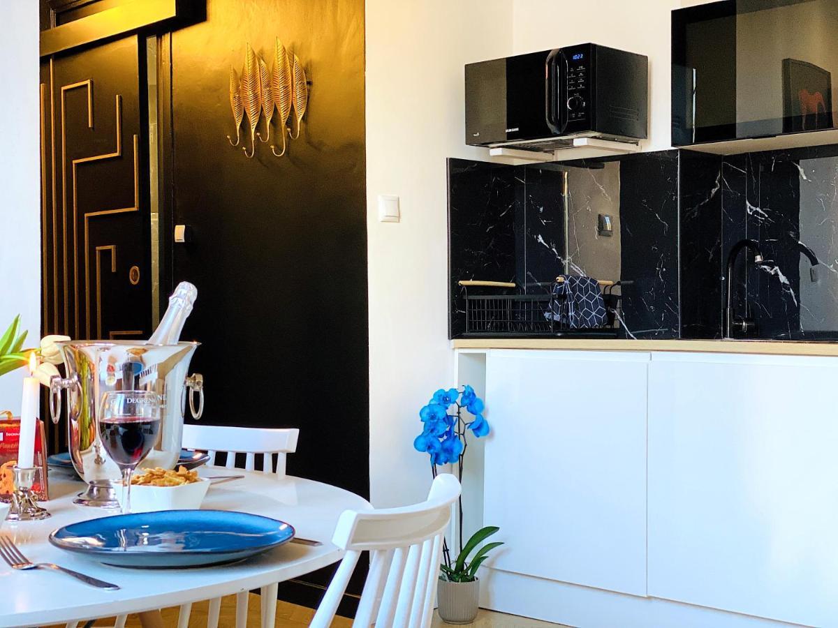 Sea - 2 Bedroom - Kitchen - Wifi - Tramway - Air Conditioner Nice Exterior photo